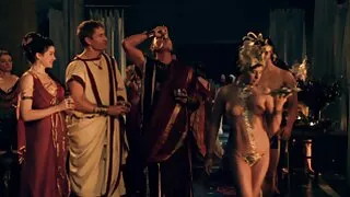 Các khách hàng phim heo khong che đã dữ dội đánh thức bởi sự bóp và lây lan chân của mình