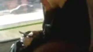 Trẻ, vú không che cô gái xinh đẹp trong câu Lạc bộ